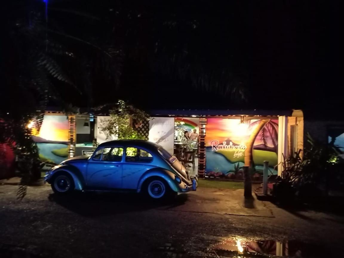 Rainbow Bed N Bfast Hostel Pantai Cenang  Εξωτερικό φωτογραφία