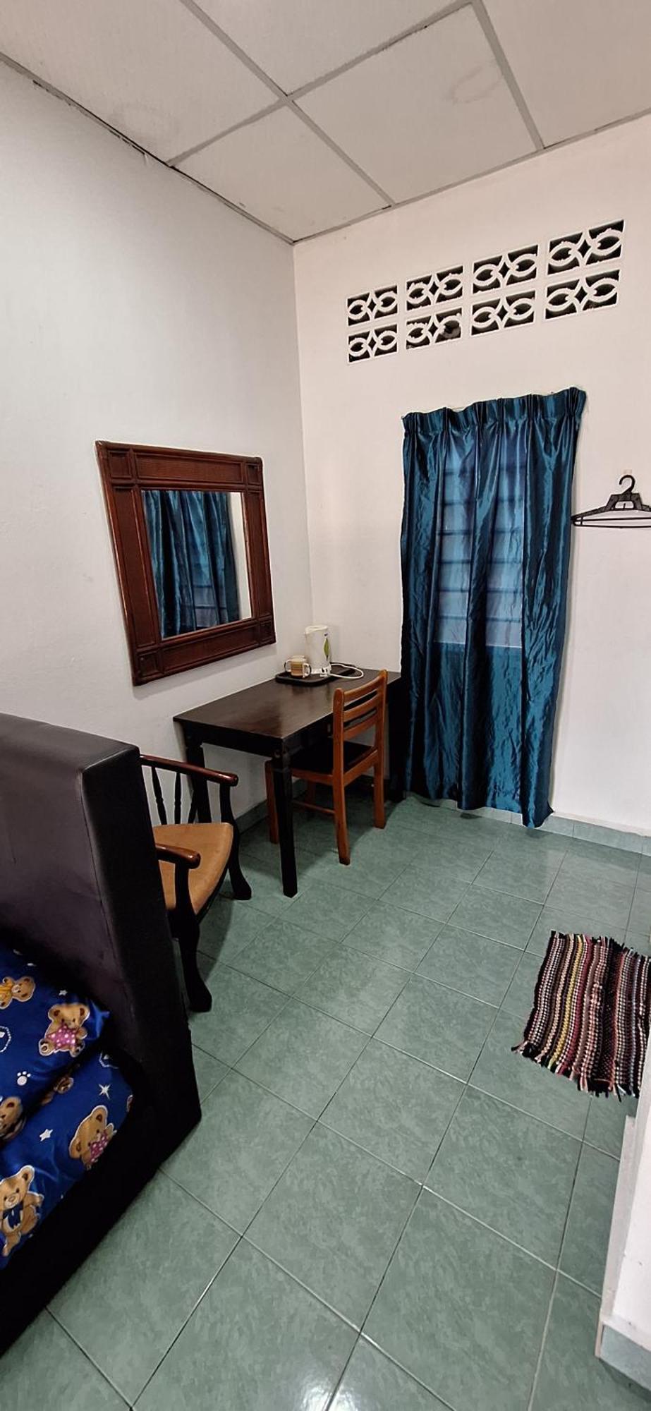 Rainbow Bed N Bfast Hostel Pantai Cenang  Εξωτερικό φωτογραφία
