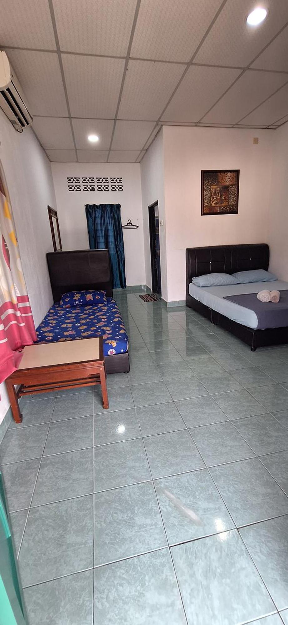 Rainbow Bed N Bfast Hostel Pantai Cenang  Εξωτερικό φωτογραφία