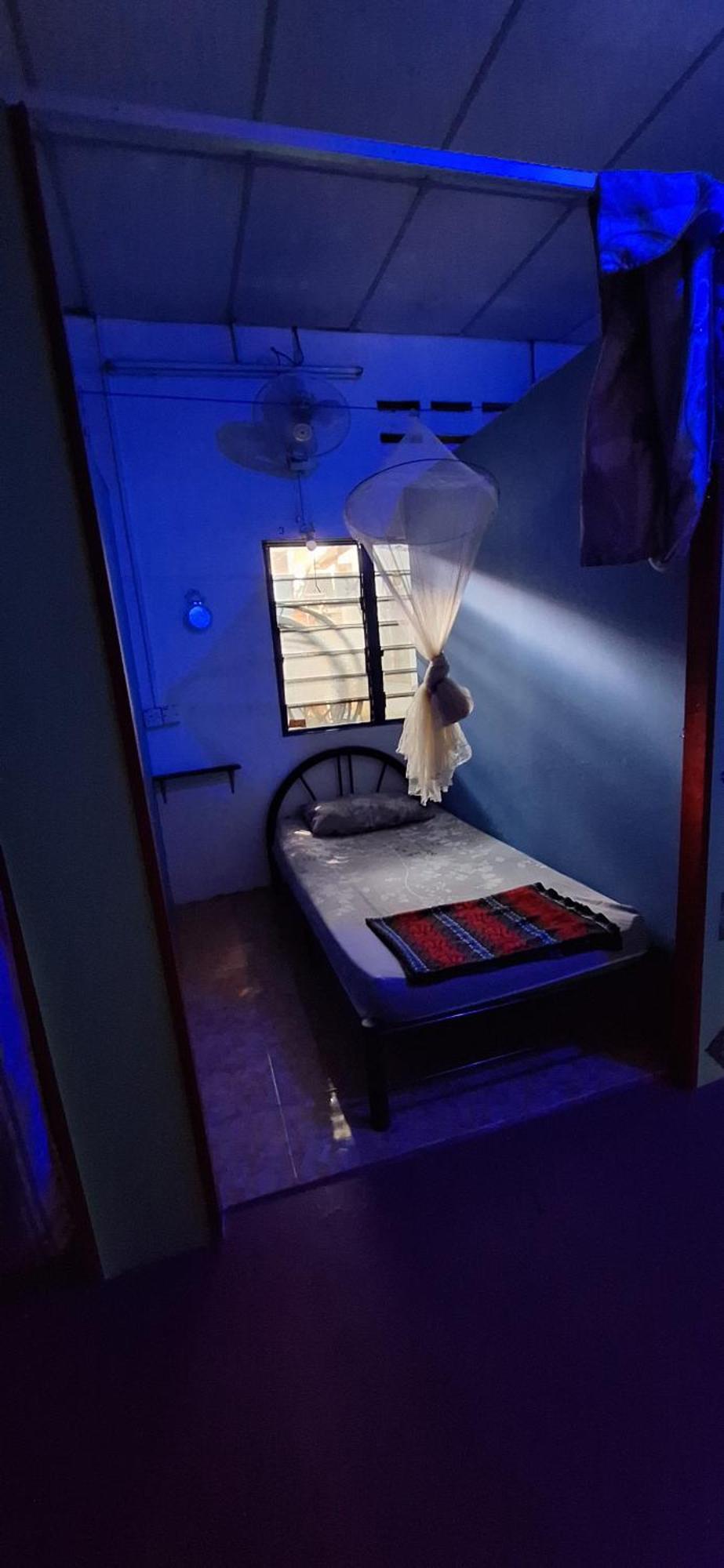 Rainbow Bed N Bfast Hostel Pantai Cenang  Εξωτερικό φωτογραφία