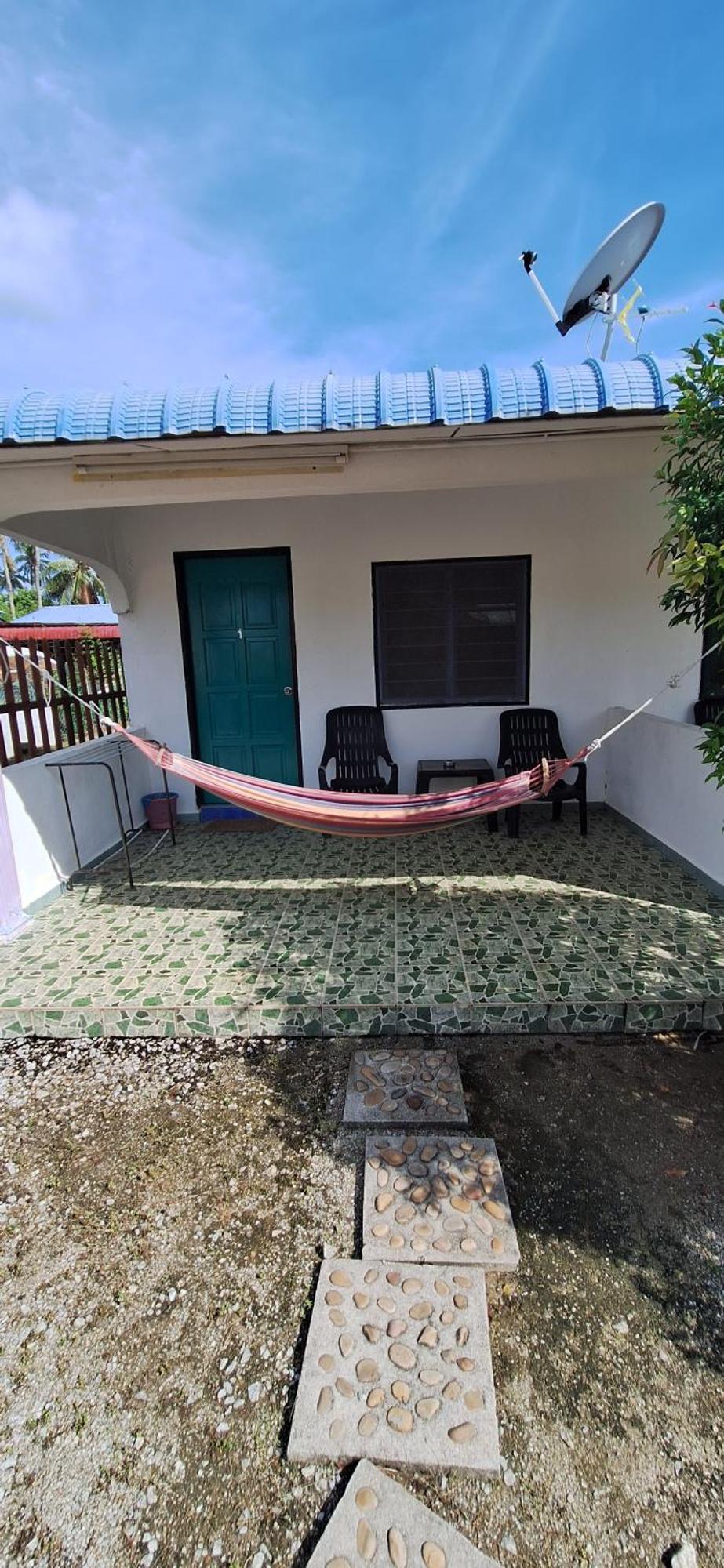 Rainbow Bed N Bfast Hostel Pantai Cenang  Εξωτερικό φωτογραφία