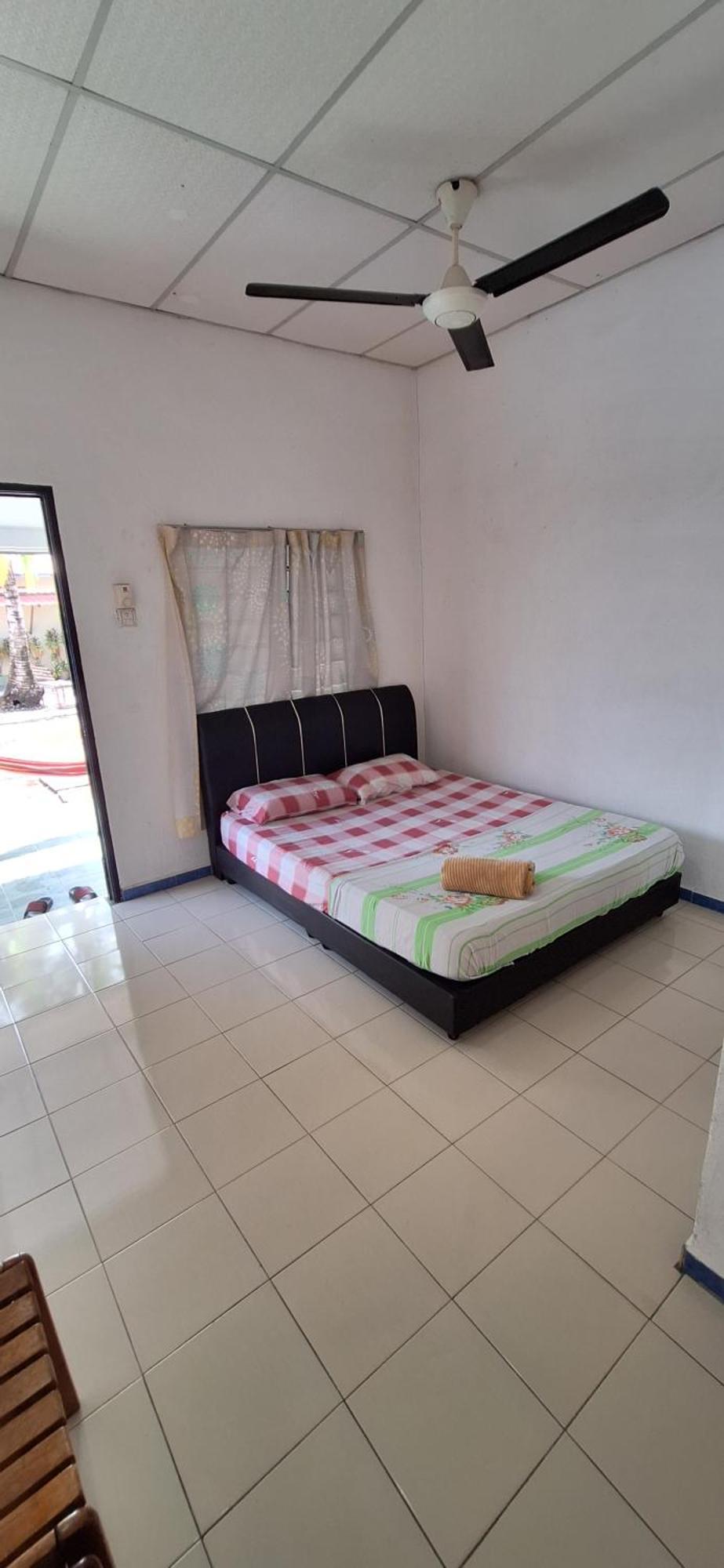 Rainbow Bed N Bfast Hostel Pantai Cenang  Εξωτερικό φωτογραφία